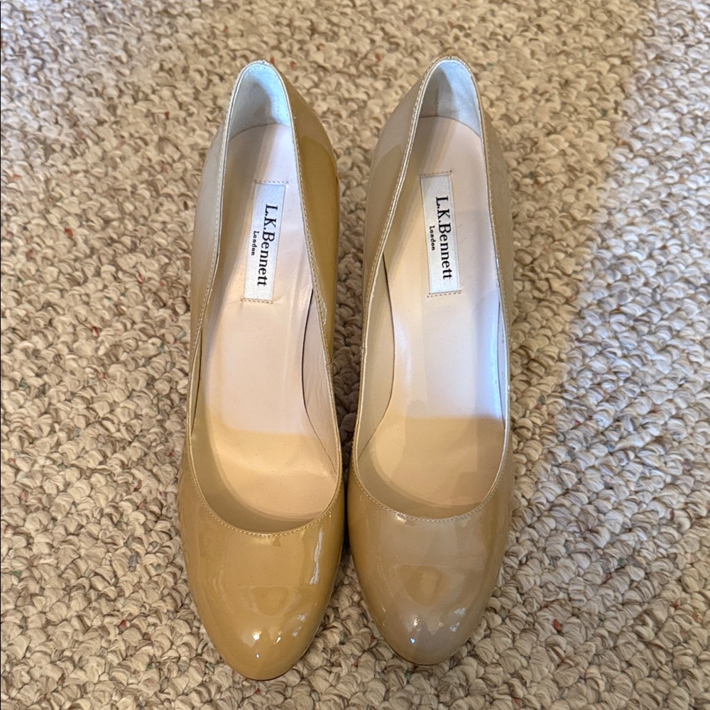 SOLD✔️ LK Bennett Nude Patent Leather Heels
